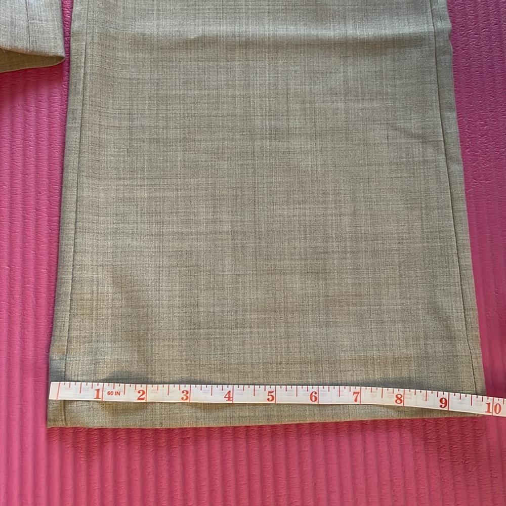 Never worn Express Editor slacks size 4 - Picture 6 of 6